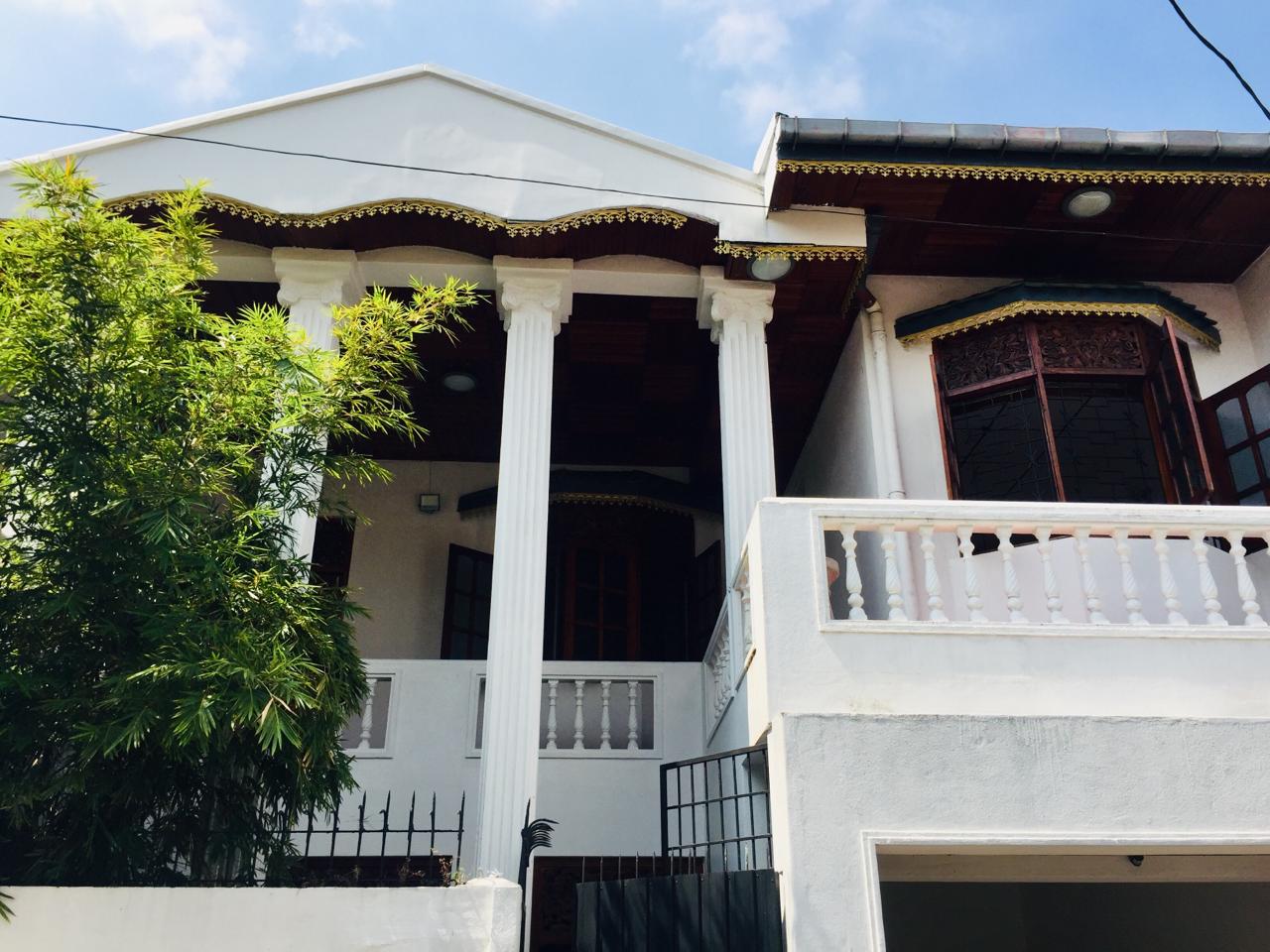 (P 148 ) Luxury 2 story house for sale in Wijerama