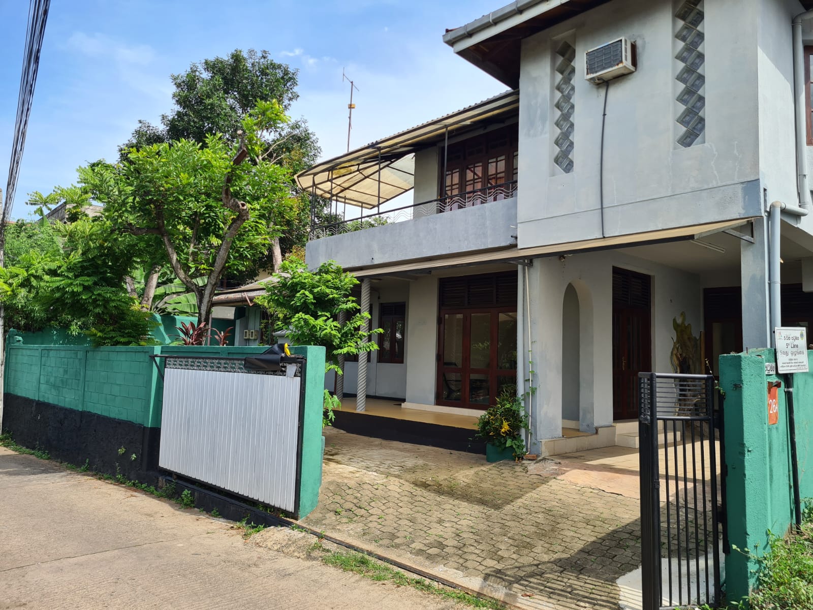 (P138 ) Luxury 2 story house for sale in Nugegoda