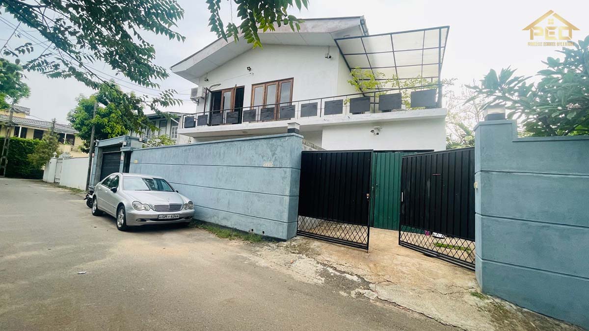 (DH121) 15.5 Perches TWO Storey House For Sale In Nawala