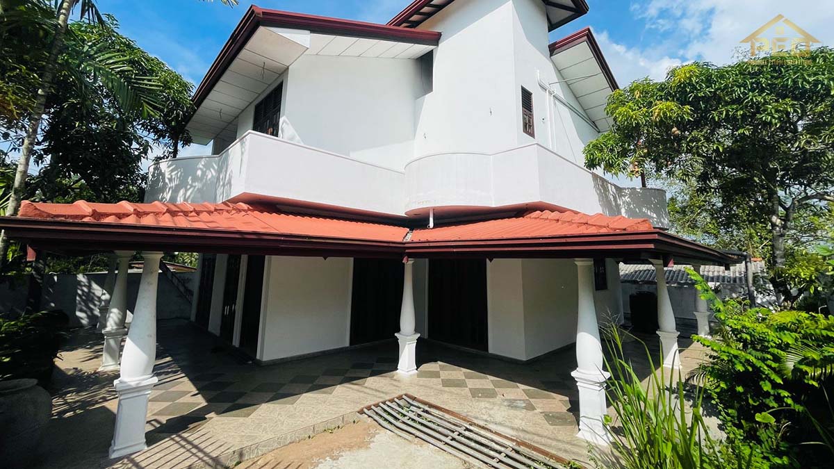 (DH108) Two Story House for sale in Puwakwatta road, Godagama