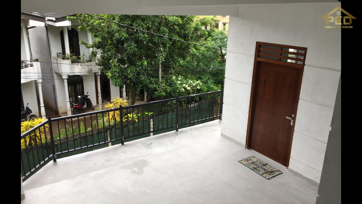 (P504) Upstair House for Rent in Maharagama