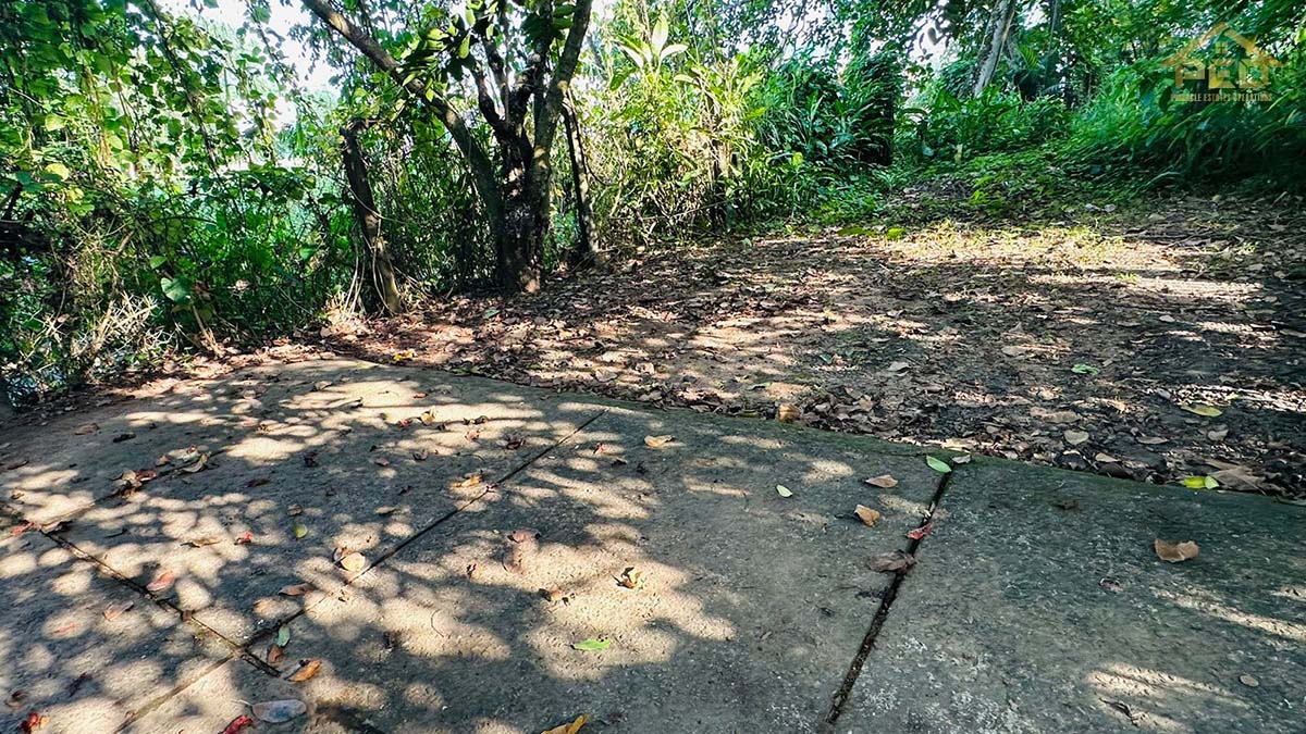 (S179)24 perch Bare Land for Sale Opposite Side of Waters Edge Rajagiriya