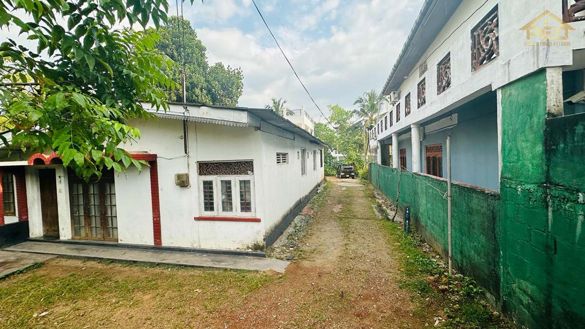 (S287) 15.5 perch Old House with Land Sale in ITN Rd W: Battaramulla