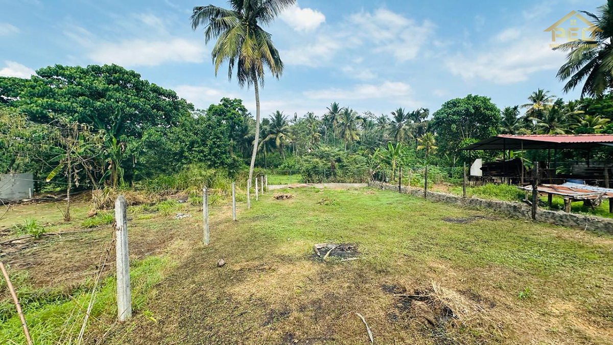 (S293) 7.5 perch Bare Land in Pathum Uyana Hokandara