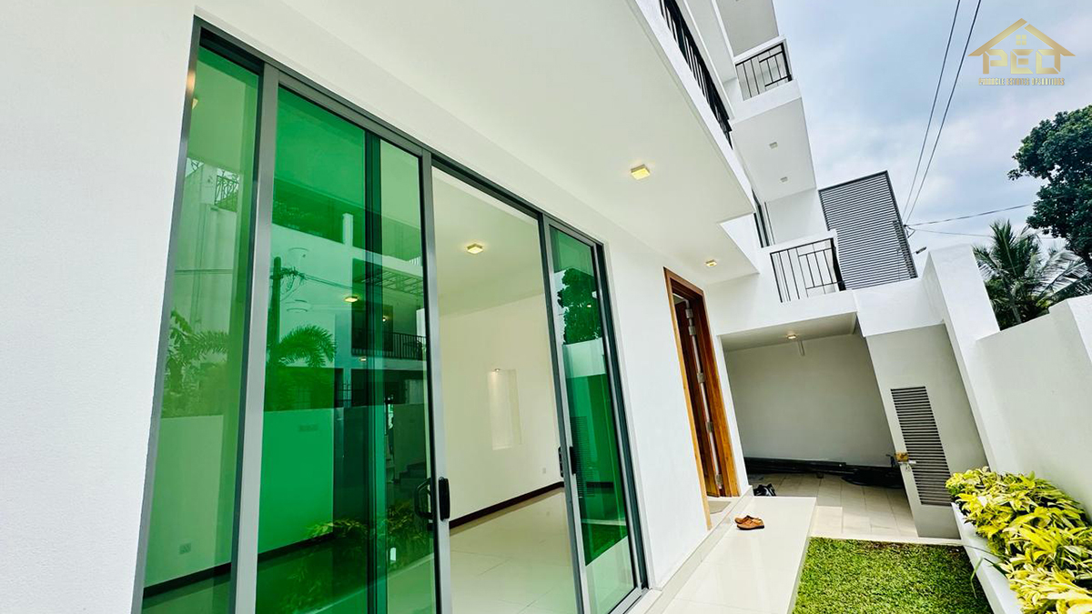 (TDM262) Newly Built Luxury 2 story house for sale in Malabe