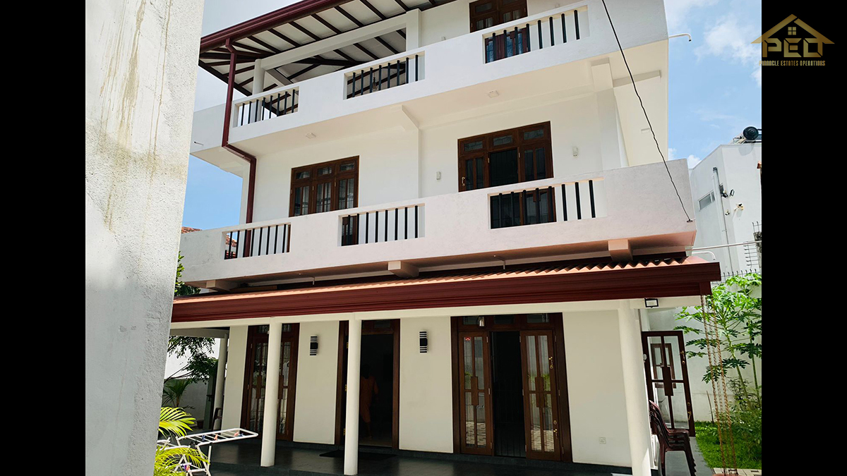 (P158 ) Luxury 2 story house for sale in Nugegoda,Abuldeniya