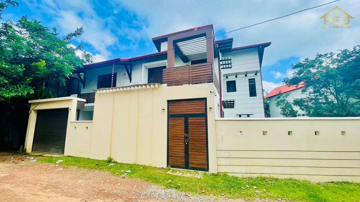 (MH139) Luxury 3 story, paddy field view House for sale in Malabe