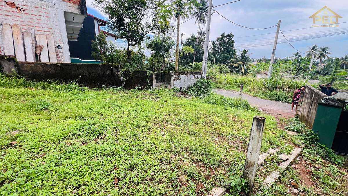 (DL190) 6 perch Bare Land for Sale in Pannipitiya