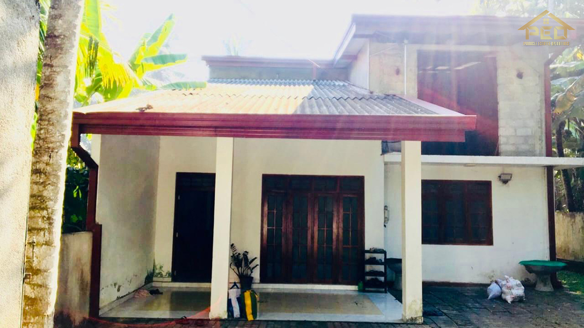 (S537) Two Story House for Sale in Suriyagama Kadawatha.