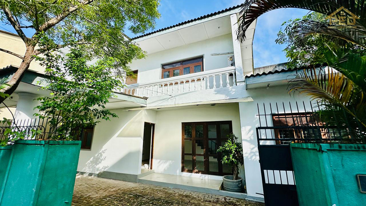 (S528) Two story house for sale in Kotte,Bangala junction