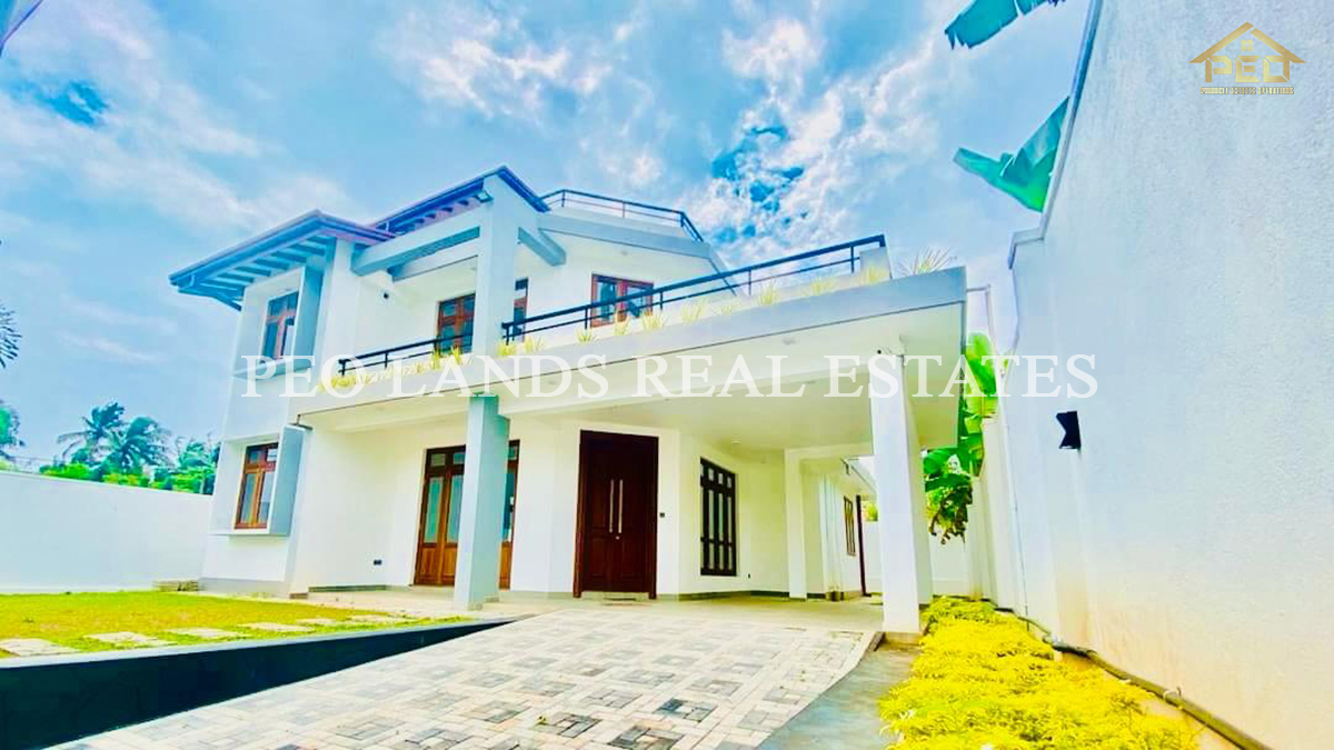 (K144) Newly built modern house for rent in Katunayake