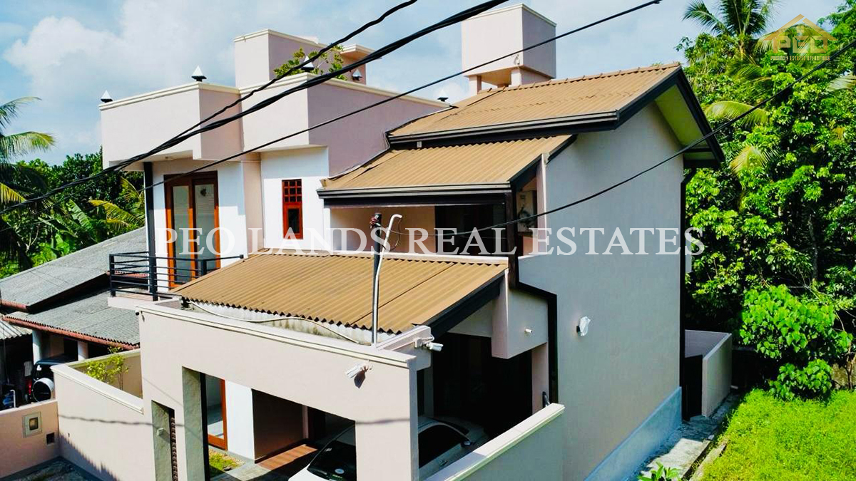 (DH236) Luxury 3 Story House for Sale in Homagama