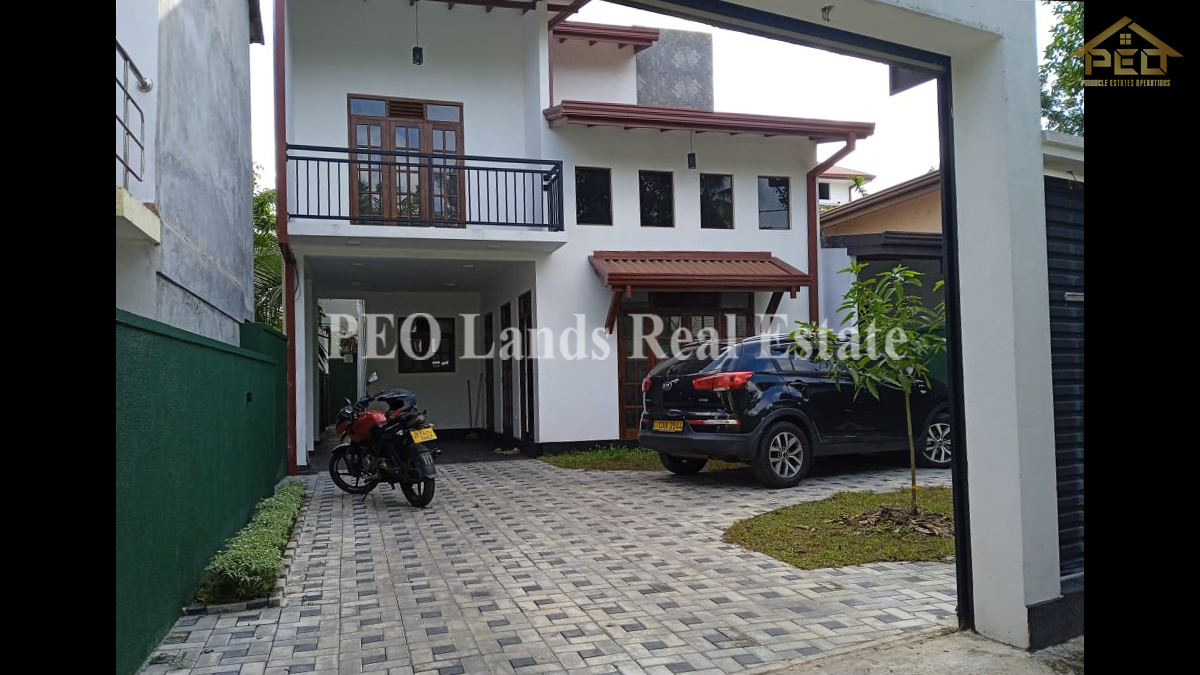 (RS28) Two story house for sale in Makandana, Kesbewa