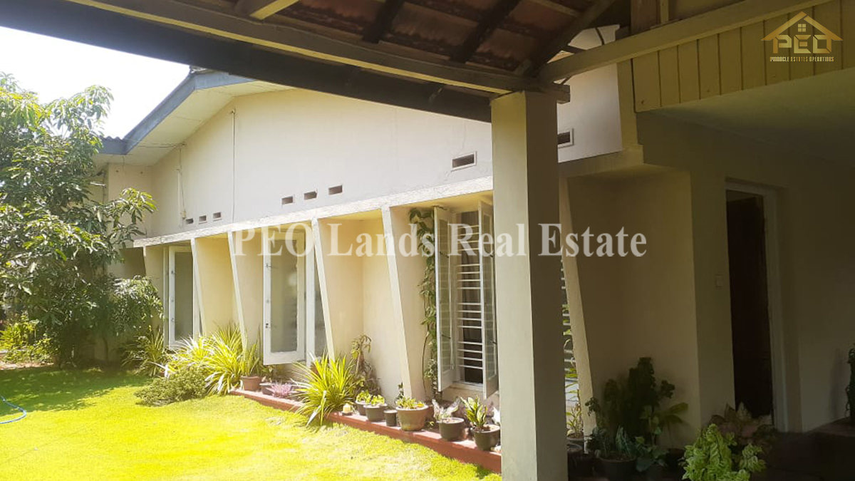 (RL13) 25.4 perch Bare Land for Sale in Moratuwa