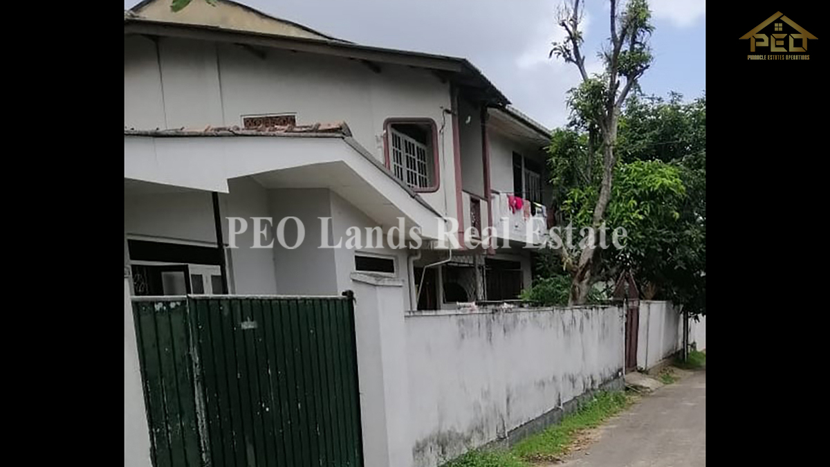 (RS42) Two house for sale in Moratuwa