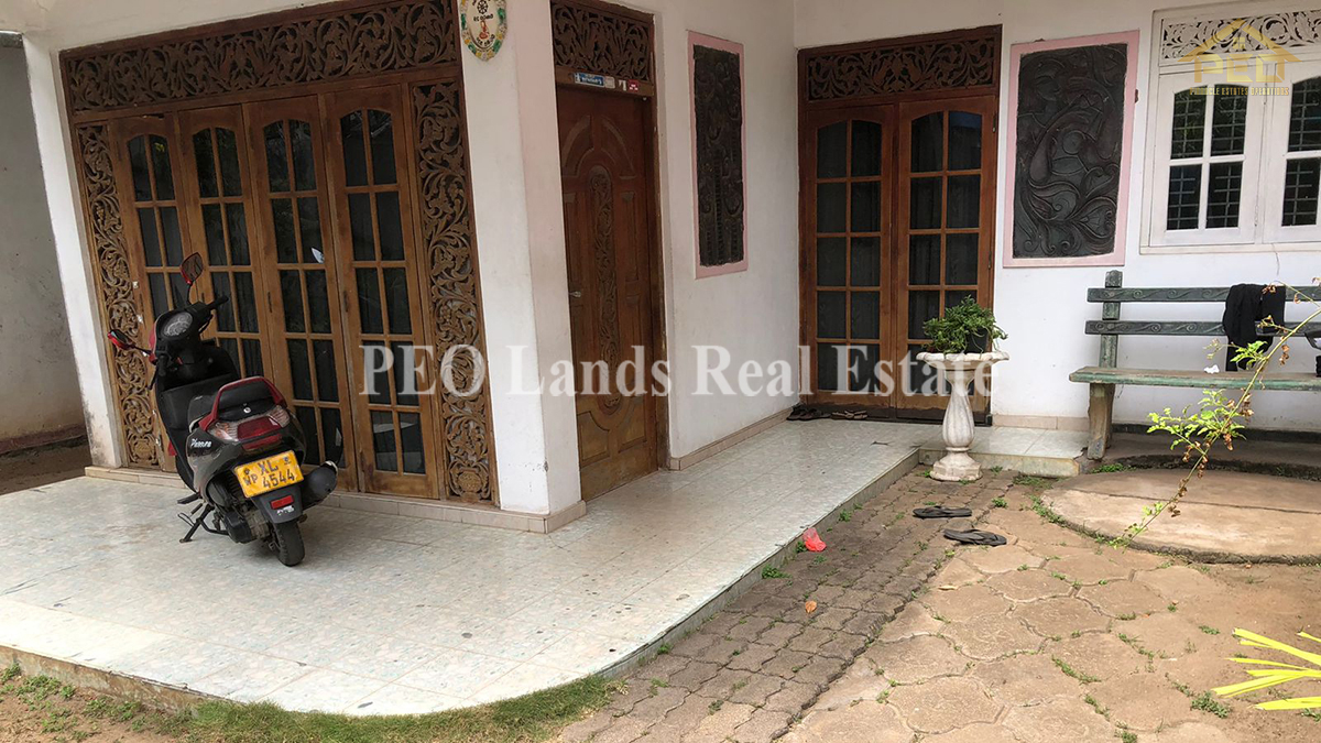 (P227) Two story house for sale in Maharagama