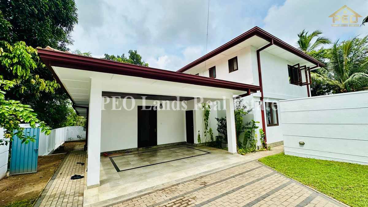 (S597) Two Storey House For Rent in Thalawathugoda