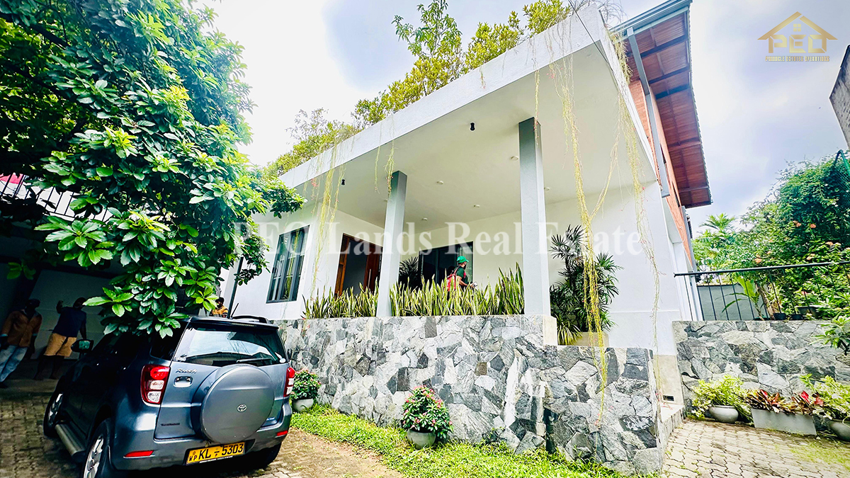 (S606) Fully furnished super Luxury house rent Pitakotte, Bangalwa junction