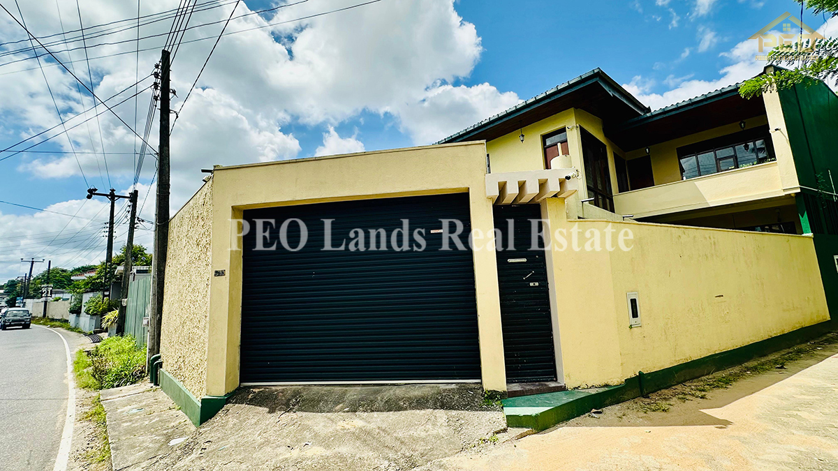 (S626) Two storey House For Rent in Battaramulla