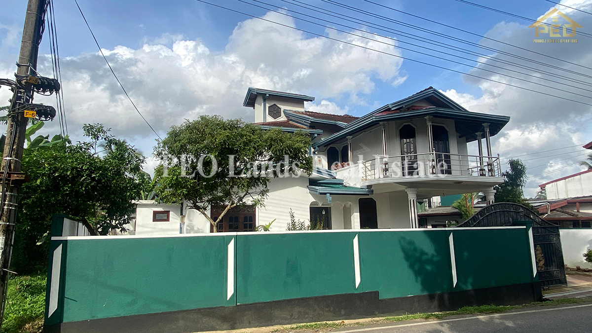 (RR102) Two Storey House for Rent in Homagama