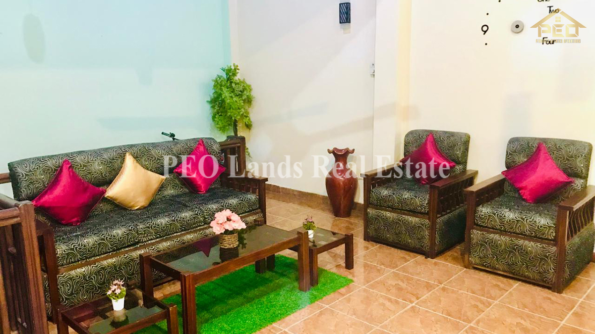 (B118) Two Storey House For Sale in Kelaniya