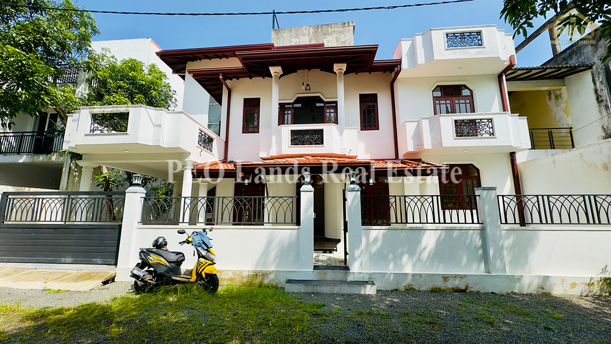 (DH359) Architecturally Designed House For Sale In Moratuwa