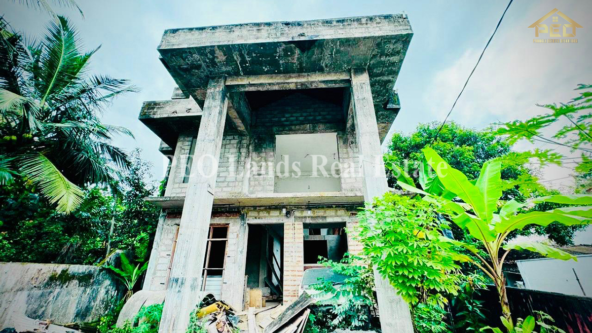 (P238) three story house for sale in Maharagama