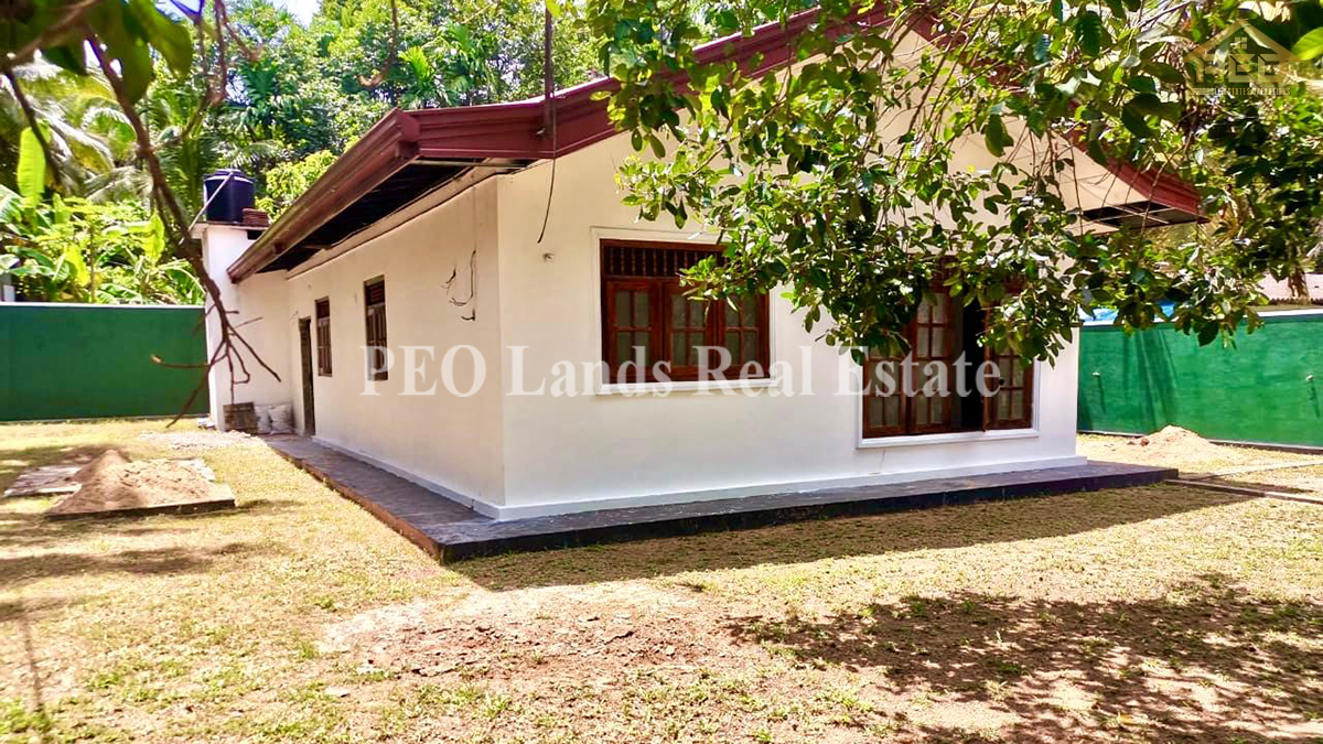 (B131) Single Storey House For Sale in Kadawatha