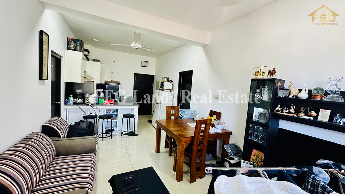 (S665) 2 Bed Apartment For Sale in Colombo 8 (with furniture)