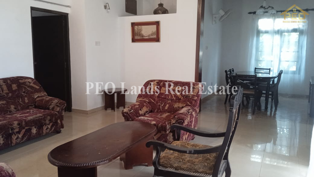 (RR145) Upstair House For Rent in Nawala ( With Furniture)