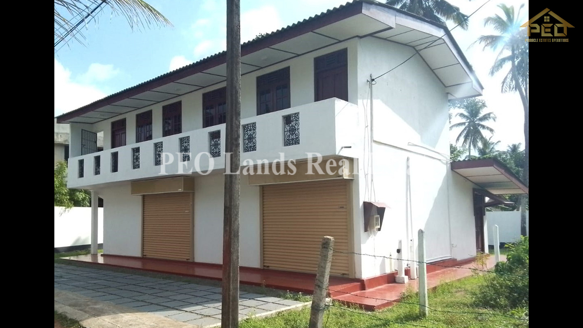 (RS151) Two Storied House, Annex with 02 shops For sale in Panadura