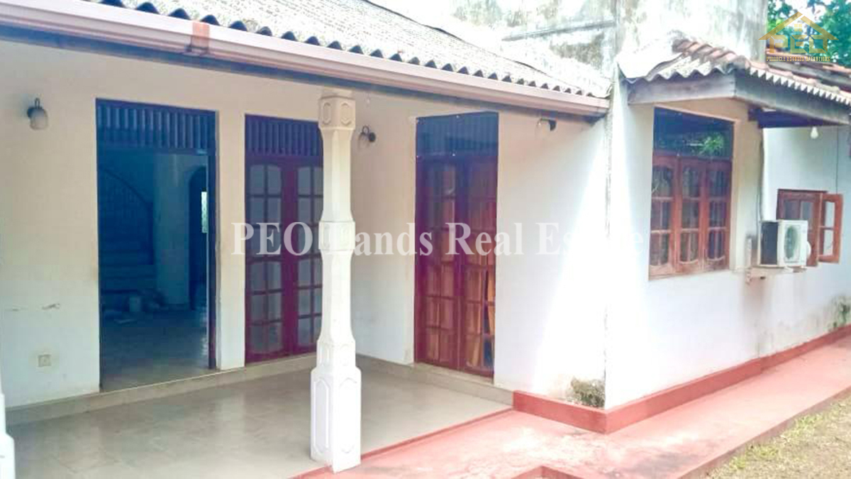 (K238) Two Storey House For Sale in Ja Ela, Ganemulla RD