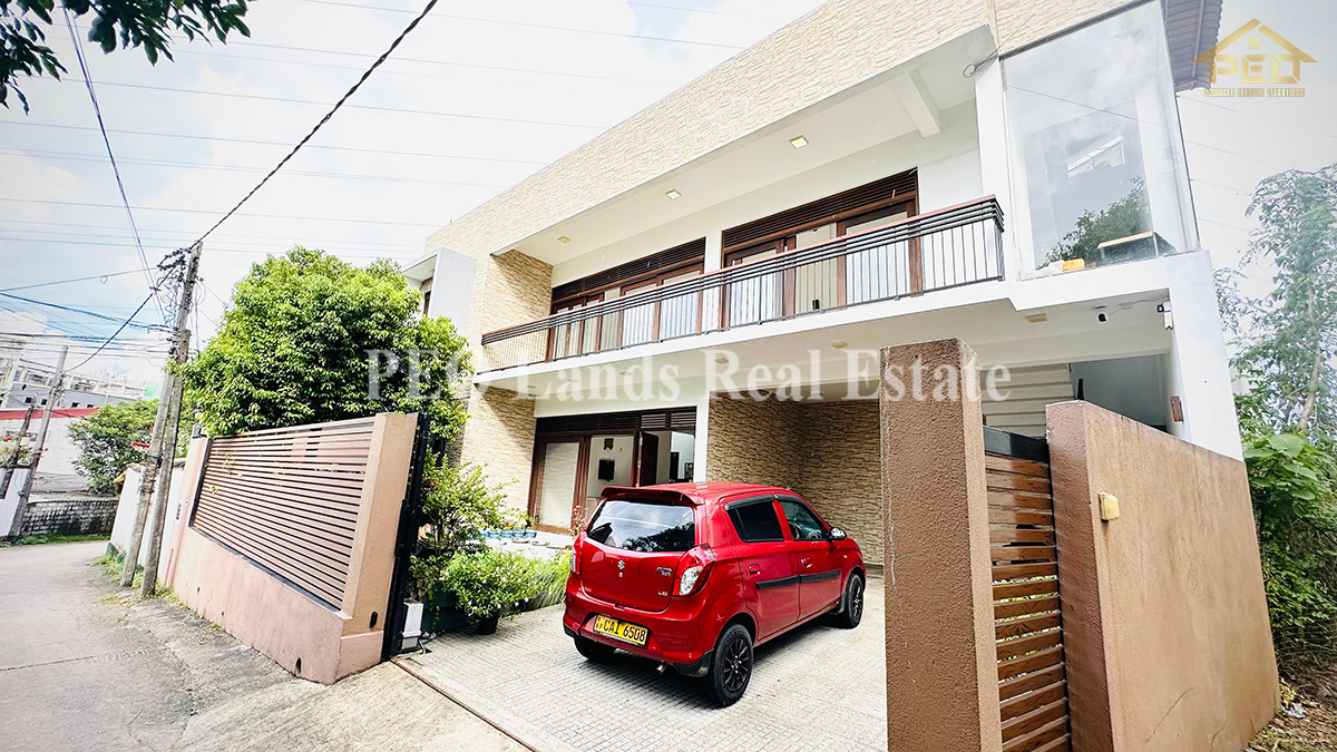 (S712) Two storey House For Rent in Battaramulla – Uper Floor