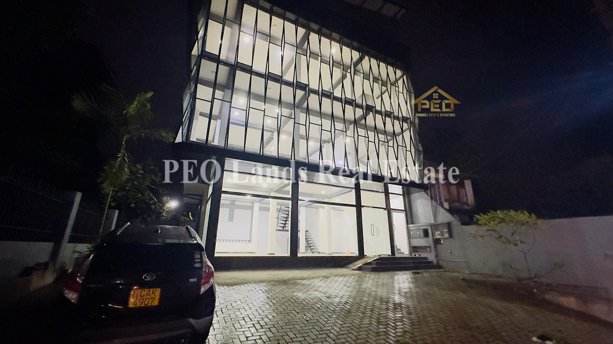 (DCR430) 3 storied modern building for rent in Nugegoda