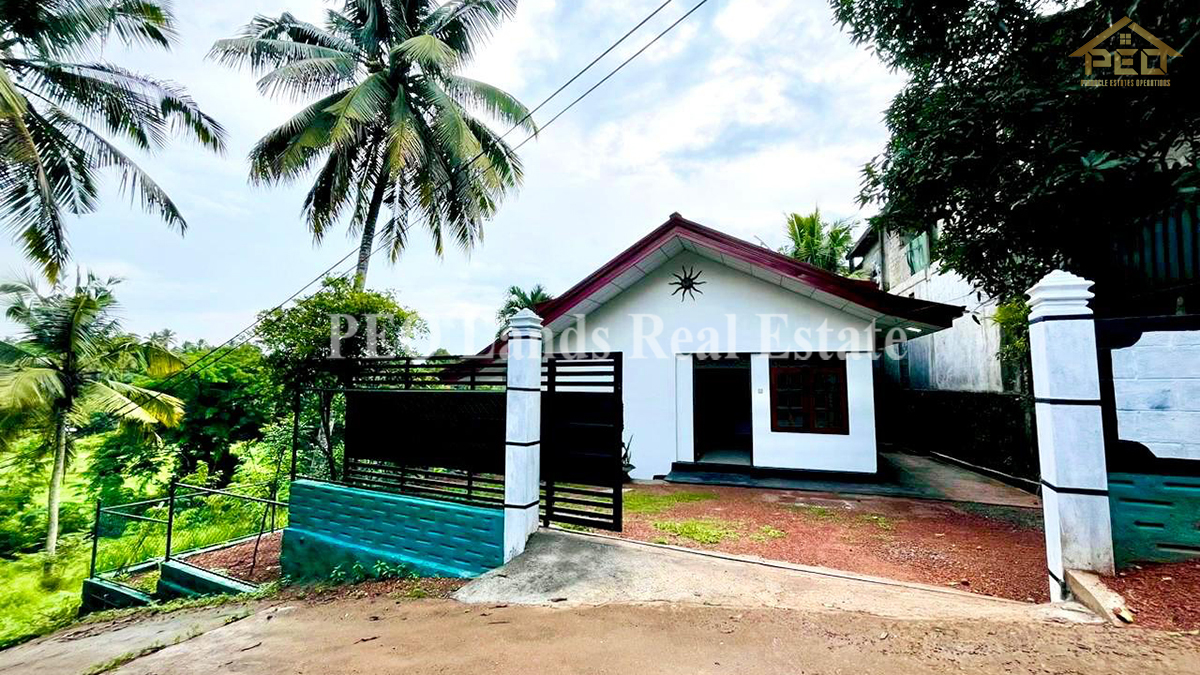 (K303) Two Storied 5BR House for Sale Gampaha