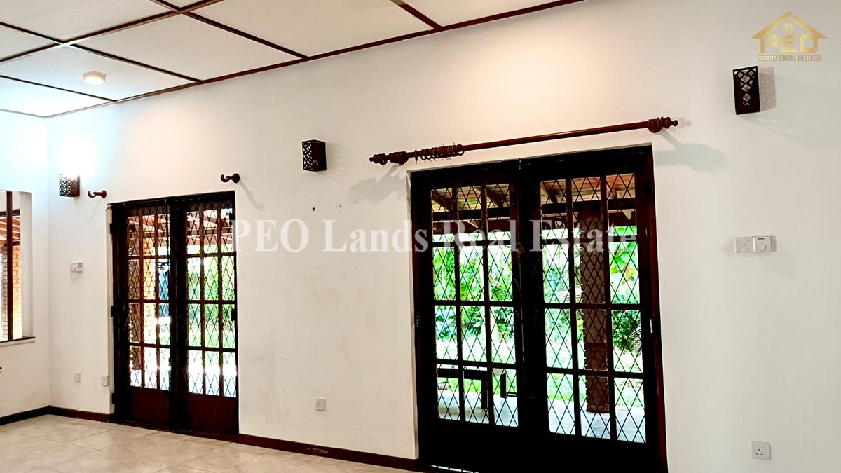 (RS189) House With Land For Sale in Moratuwa