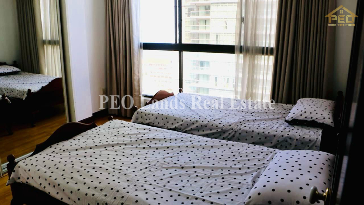 (S751) Luxury Crescat Appartment For Rent in Colombo 3