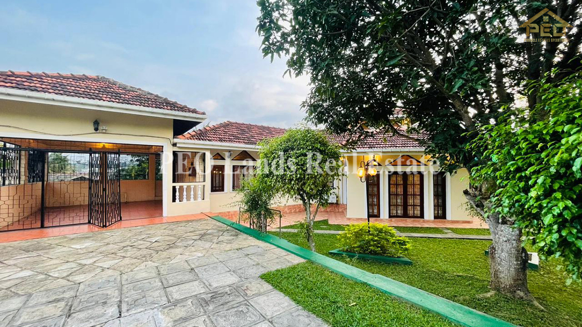 (DR433) Luxury house for Rent in Maharagama (with Furniture)