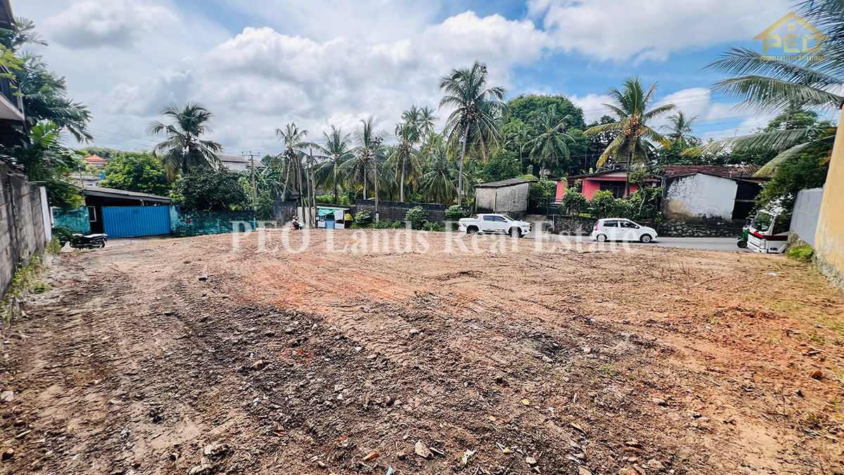 (DL468) 10 Perch Bare Land For Sale in Godagama