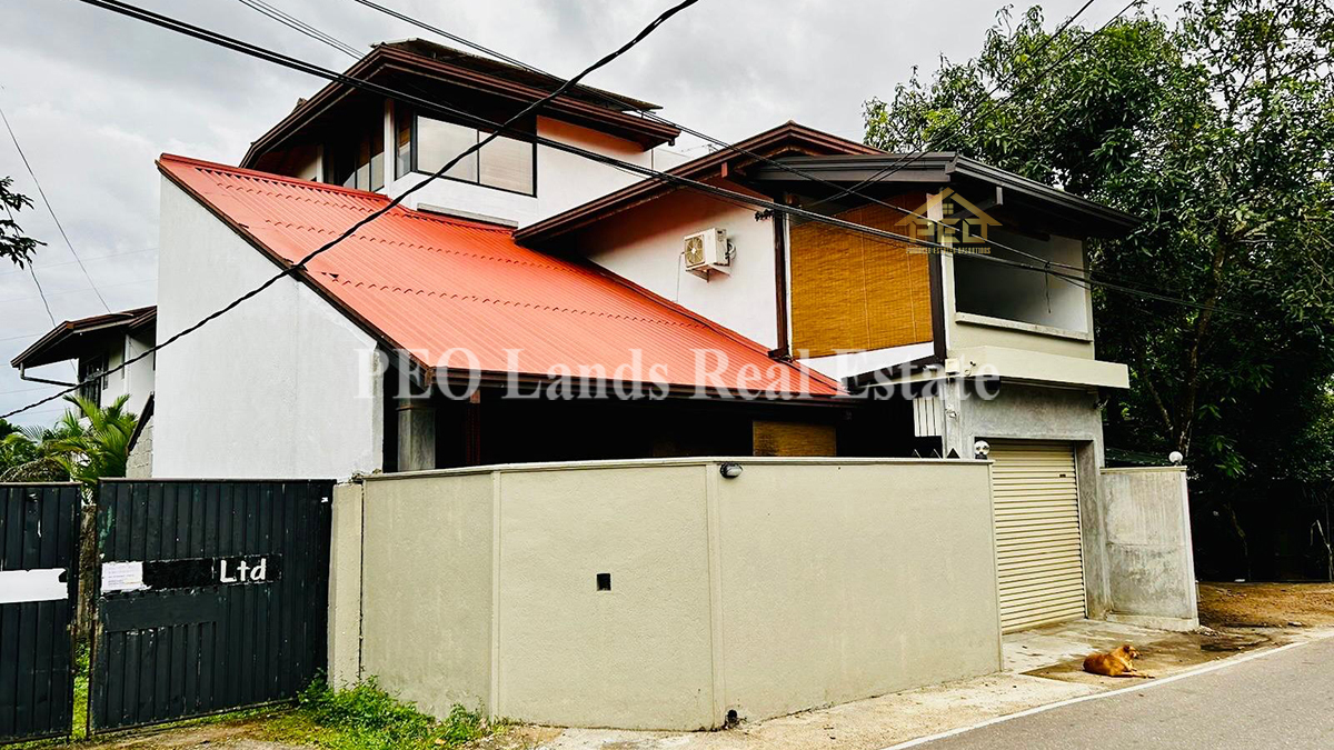 (S765) Newly Renovated 3 storied House for Rent Hokandara