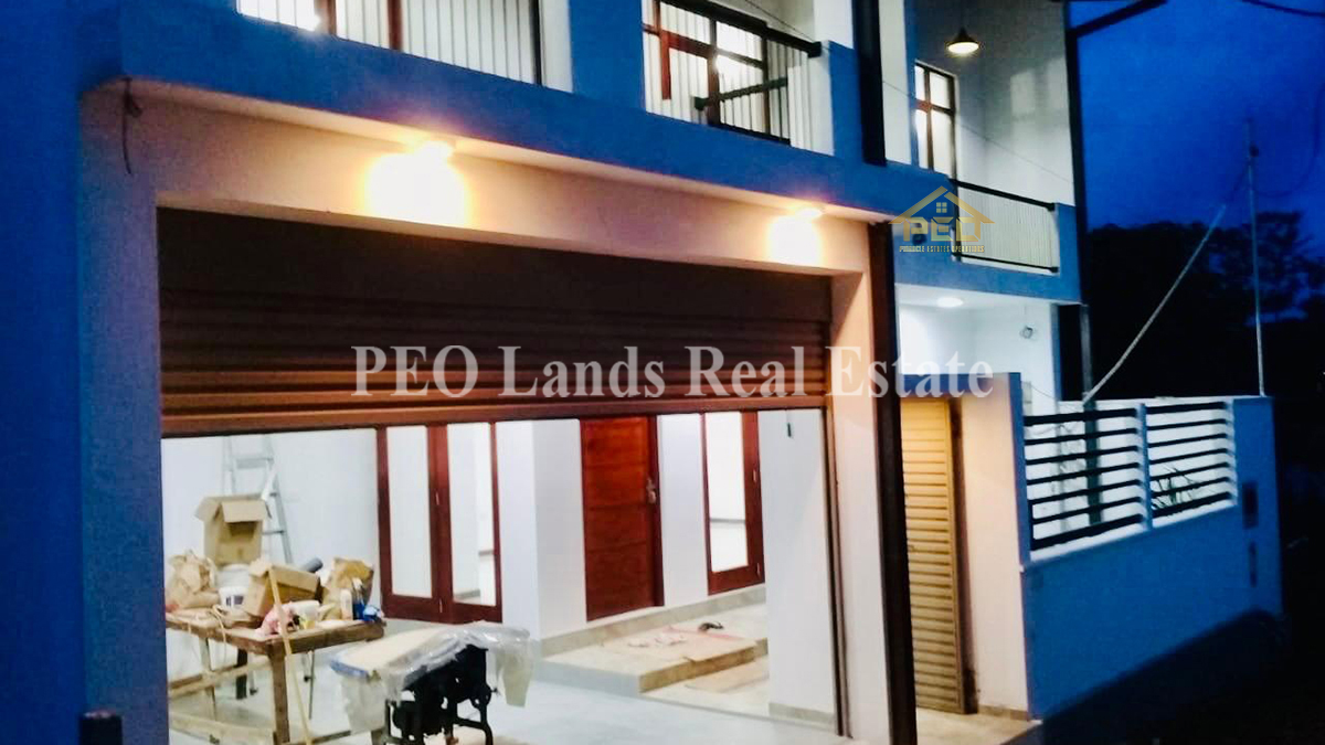 (DH439) Luxury Brand New 2 Storey House For Sale in Piliyandala