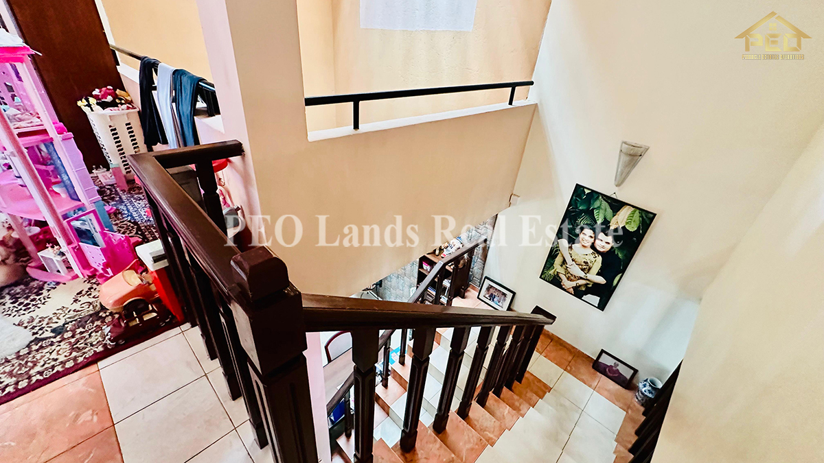 (S775) Two Storey House For Rent in Battaramulla (With furniture) (S775) Two Storey House For Rent in Battaramulla (With furniture)