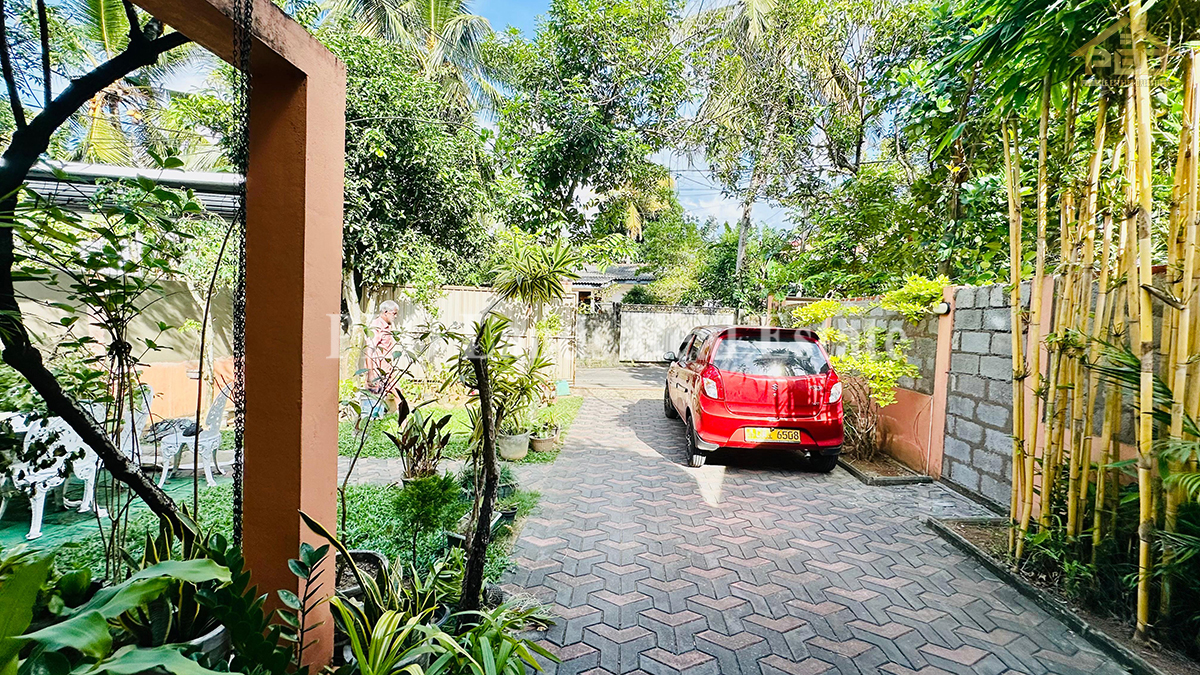 (S775) Two Storey House For Rent in Battaramulla (With furniture) (S775) Two Storey House For Rent in Battaramulla (With furniture)
