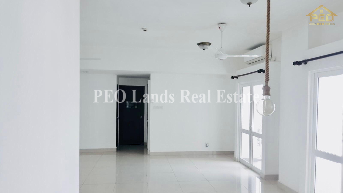 (S784) Trasure Trove Apartment For Sale in Colombo 8 (With out Furniture)