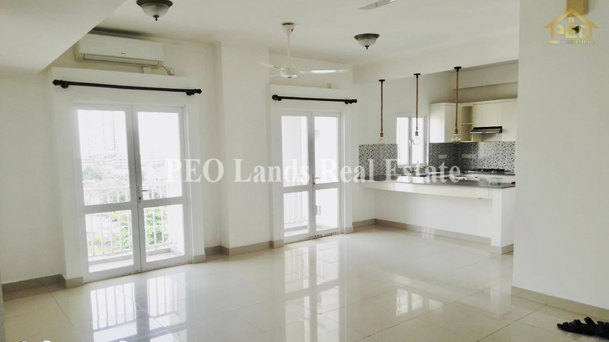 (S784) Trasure Trove Apartment For Sale in Colombo 8 (With out Furniture)