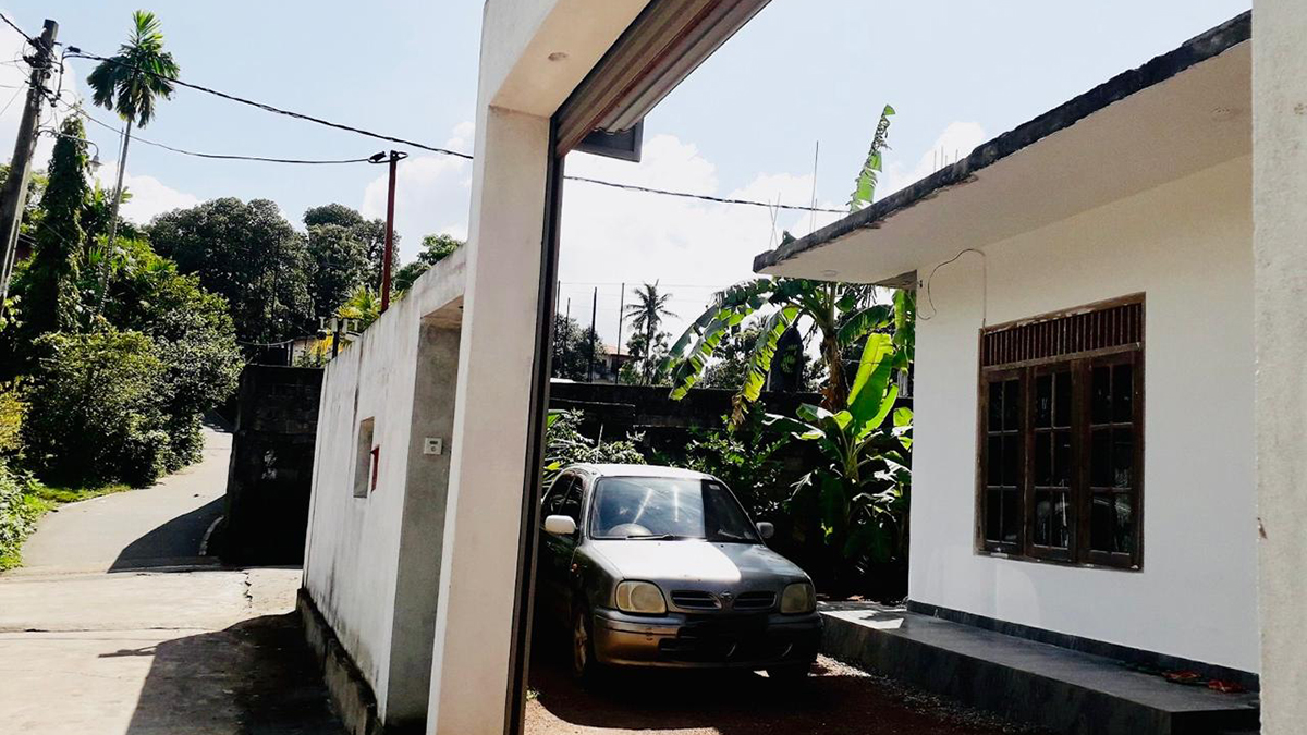 (P351) Newly Built House for Sale in Mirihana