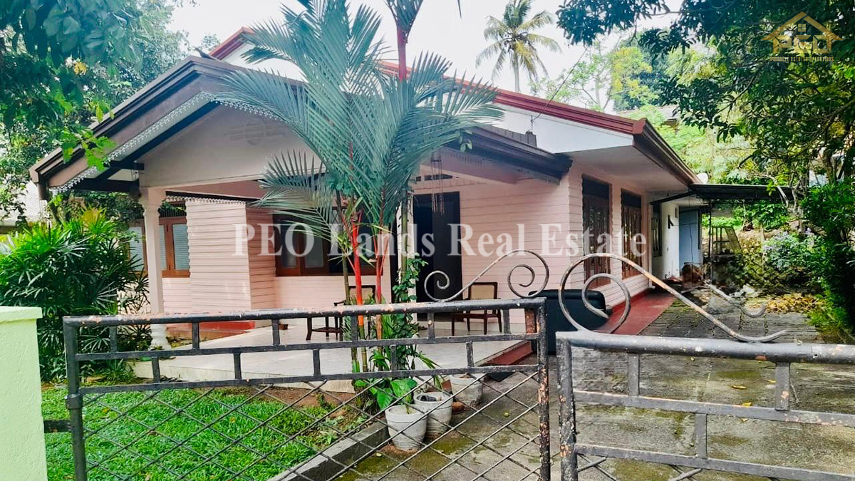 (P383) Land With House For Sale Maharagama,Dabahena Rd