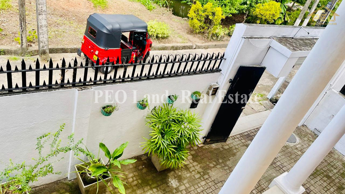 (P350) Two-story house for sale in, Dehiwala