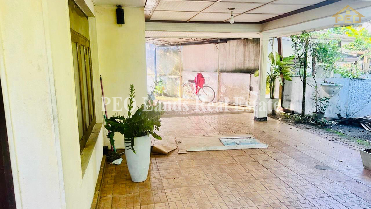 (K117) Two Storey House For Sale in Kadawatha