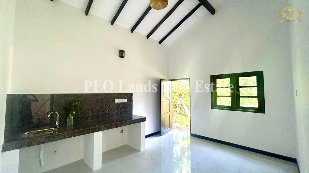 (B190) Brand New House With Land For Sale in Kandawala, Negombo